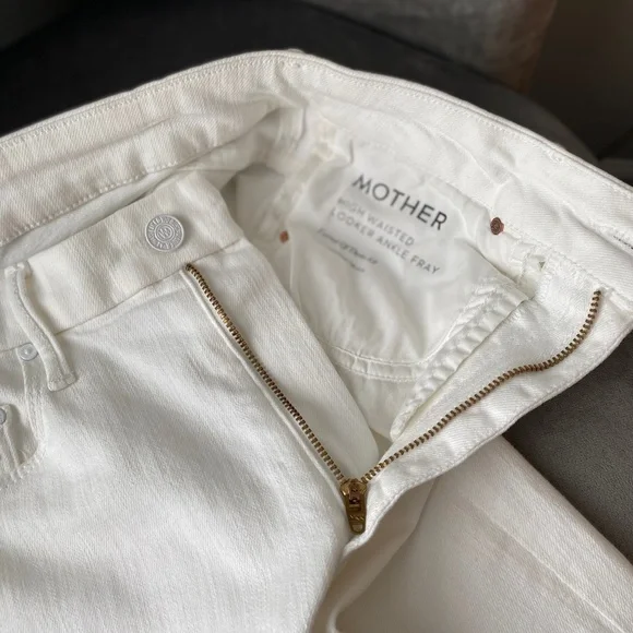 MOTHER High Waisted Looker Ankle White Denim Jeans (26)